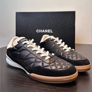 Chanel Quilted Leather Low-Top Sneakers – Black / White – Men’s Size 45 (US 11)